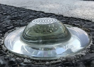 Glass Road Studs Manufacturer