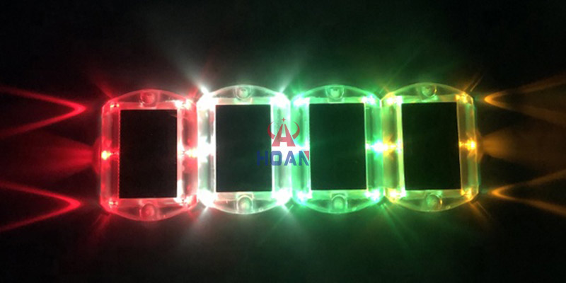 plastic solar road studs