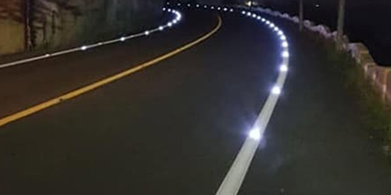 solarroadstud