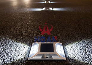 Square Solar Road Studs with Flashing LED